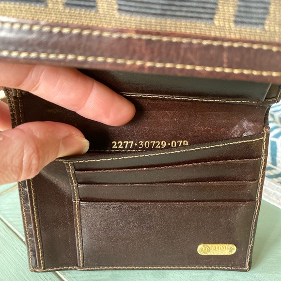 Fendi Zucca wallet - Picture 7 of 9